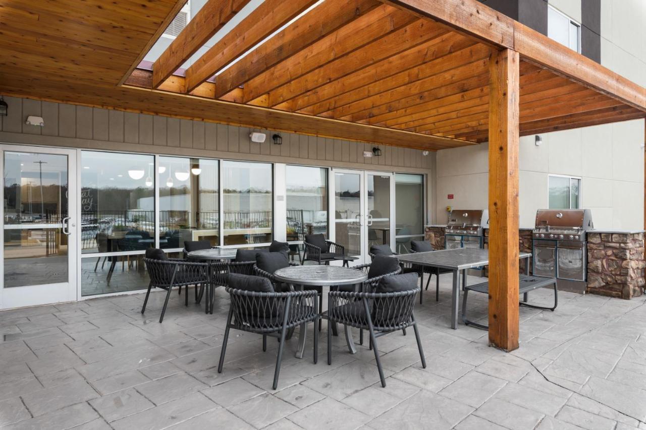 Towneplace Suites By Marriott White Hall Εξωτερικό φωτογραφία