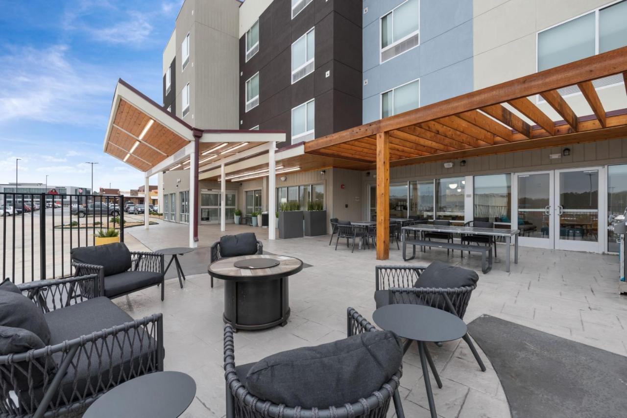 Towneplace Suites By Marriott White Hall Εξωτερικό φωτογραφία