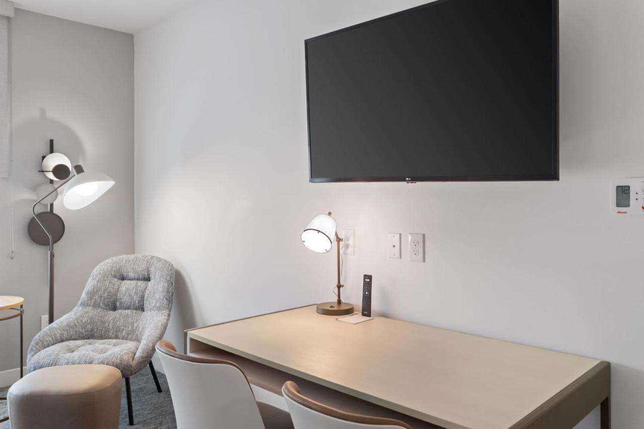 Towneplace Suites By Marriott White Hall Εξωτερικό φωτογραφία